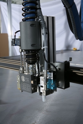 XY Glue Plotter for Capacity Production 0.6-0.8Pa Pressure Up To Four Operators 10L Glue Volume