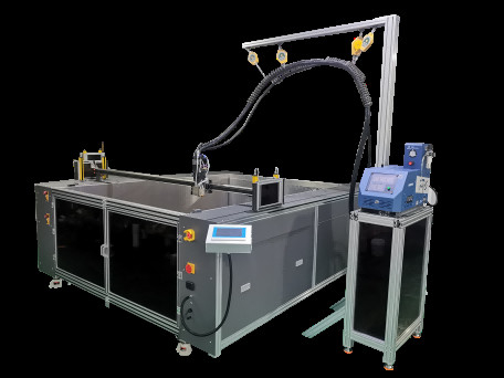 XY Glue Plotter for Capacity Production 0.6-0.8Pa Pressure Up To Four Operators 10L Glue Volume