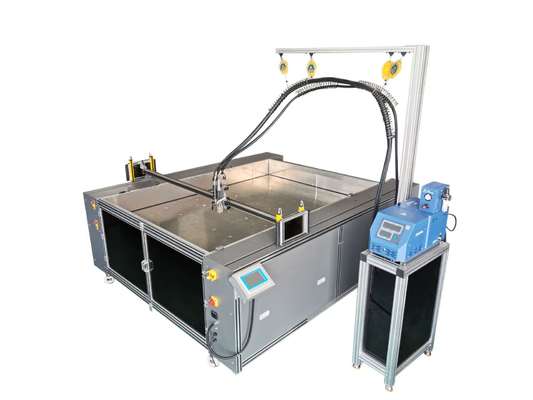 Innovative dot gluer system with 2 Work Stations and 0.6mm nozzle diameter
