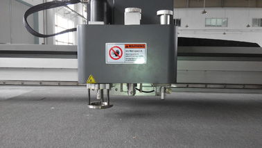 হিমকোব বোর্ড জন্য Servo মোটর কাগজ বক্স কাটন মেশিন / পিচবোর্ড কর্তনকারী মেশিন